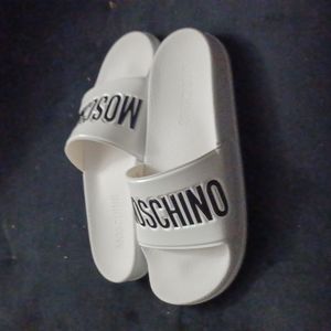 Moschino slides